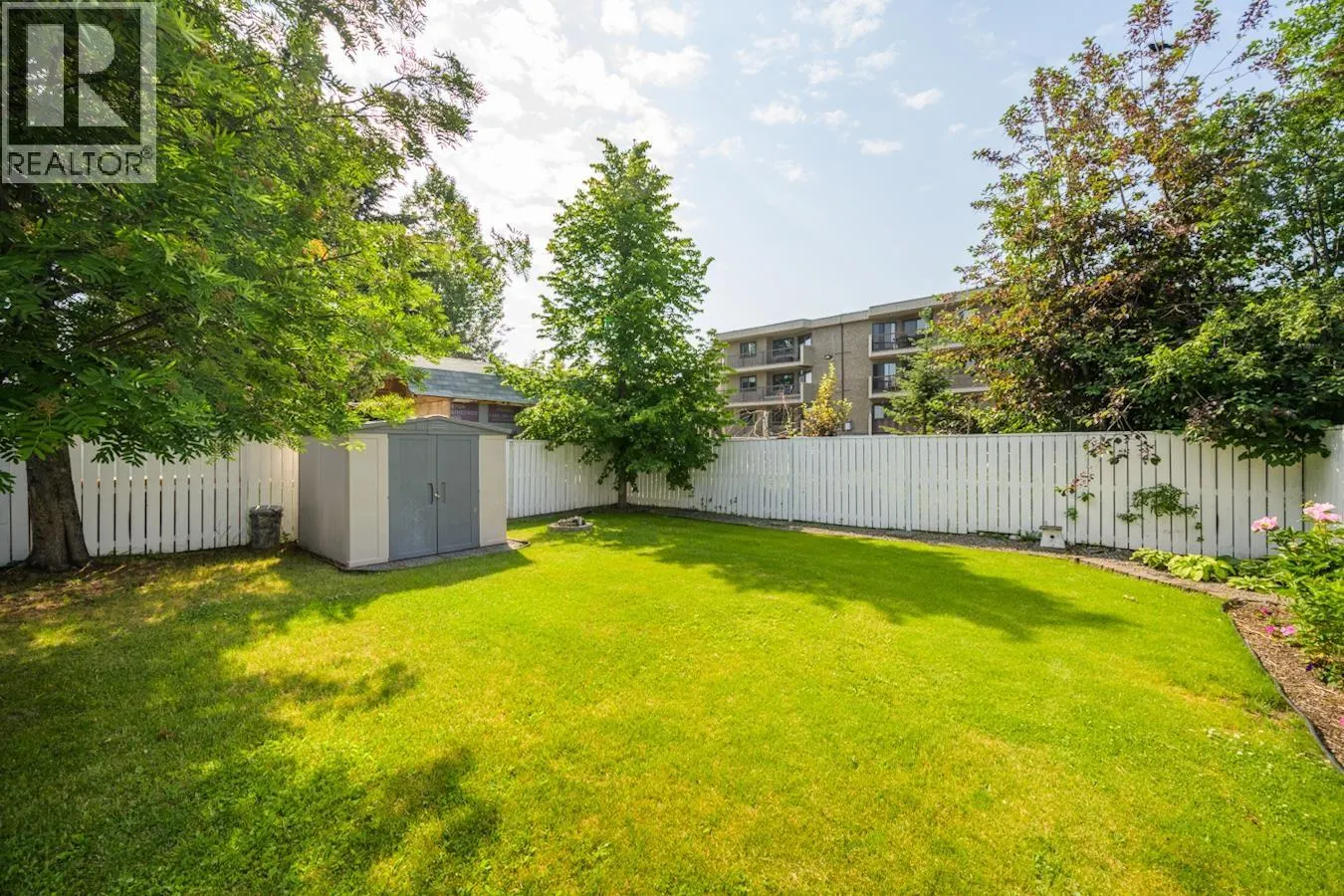 1373 GENEVIEVE CRESCENT