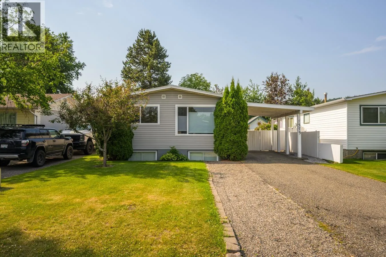 1373 GENEVIEVE CRESCENT