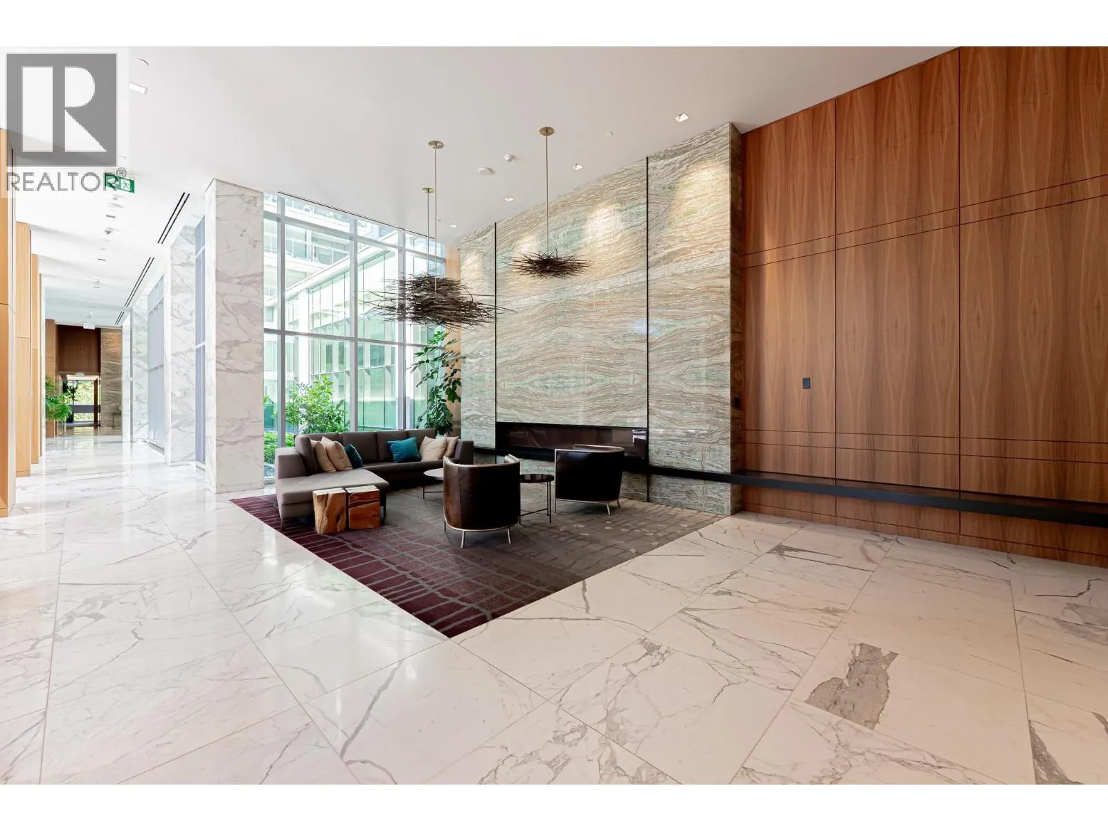 9xx 6611 PEARSON WAY