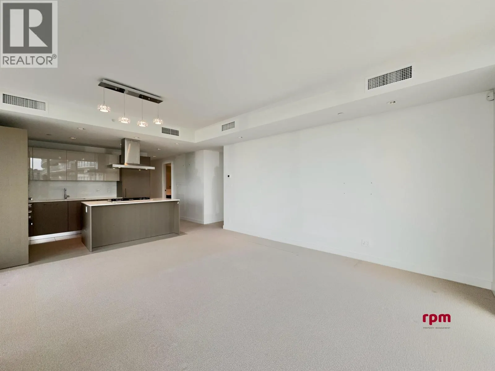 9xx 6611 PEARSON WAY