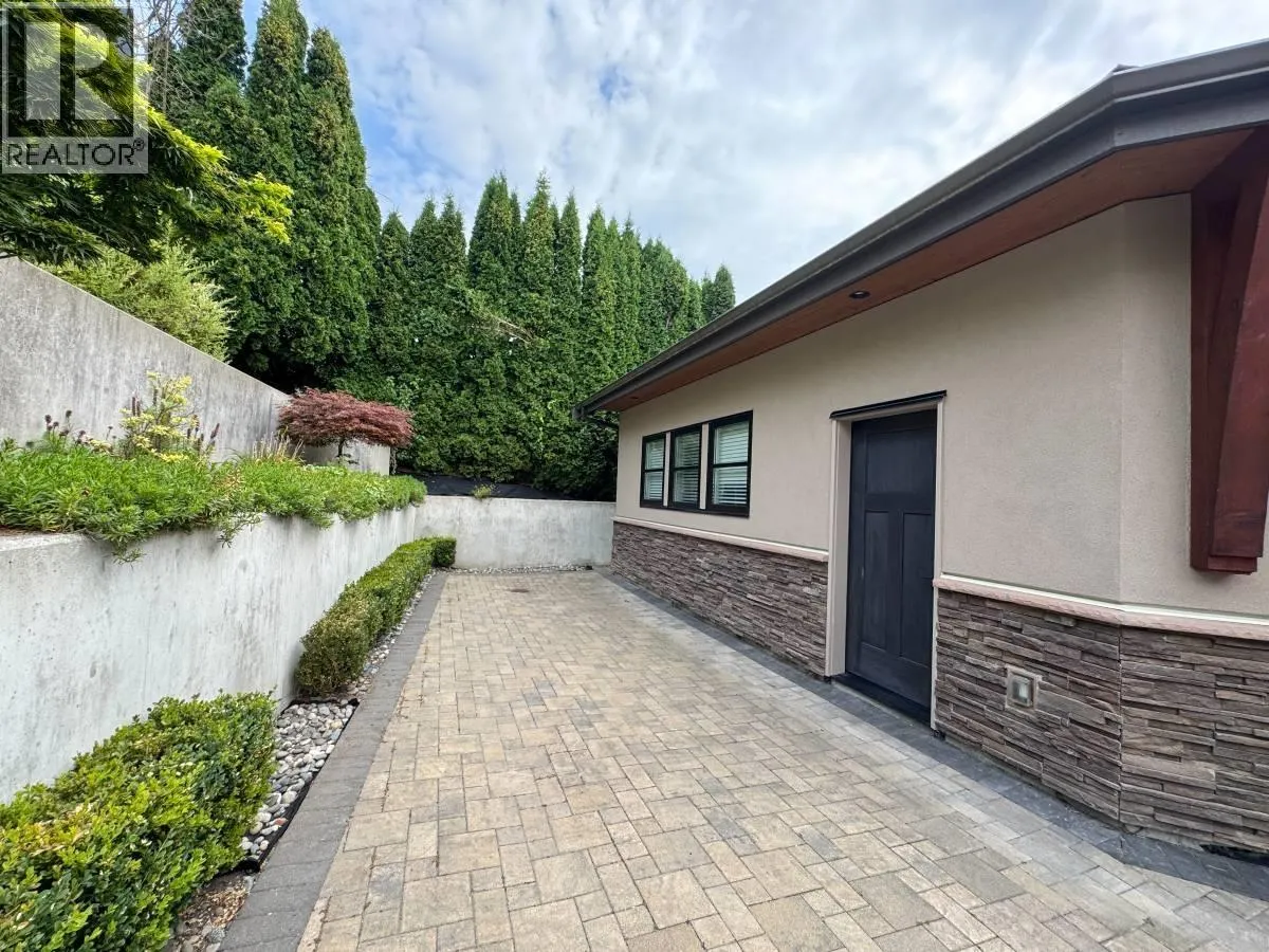 20998 RIVER RD