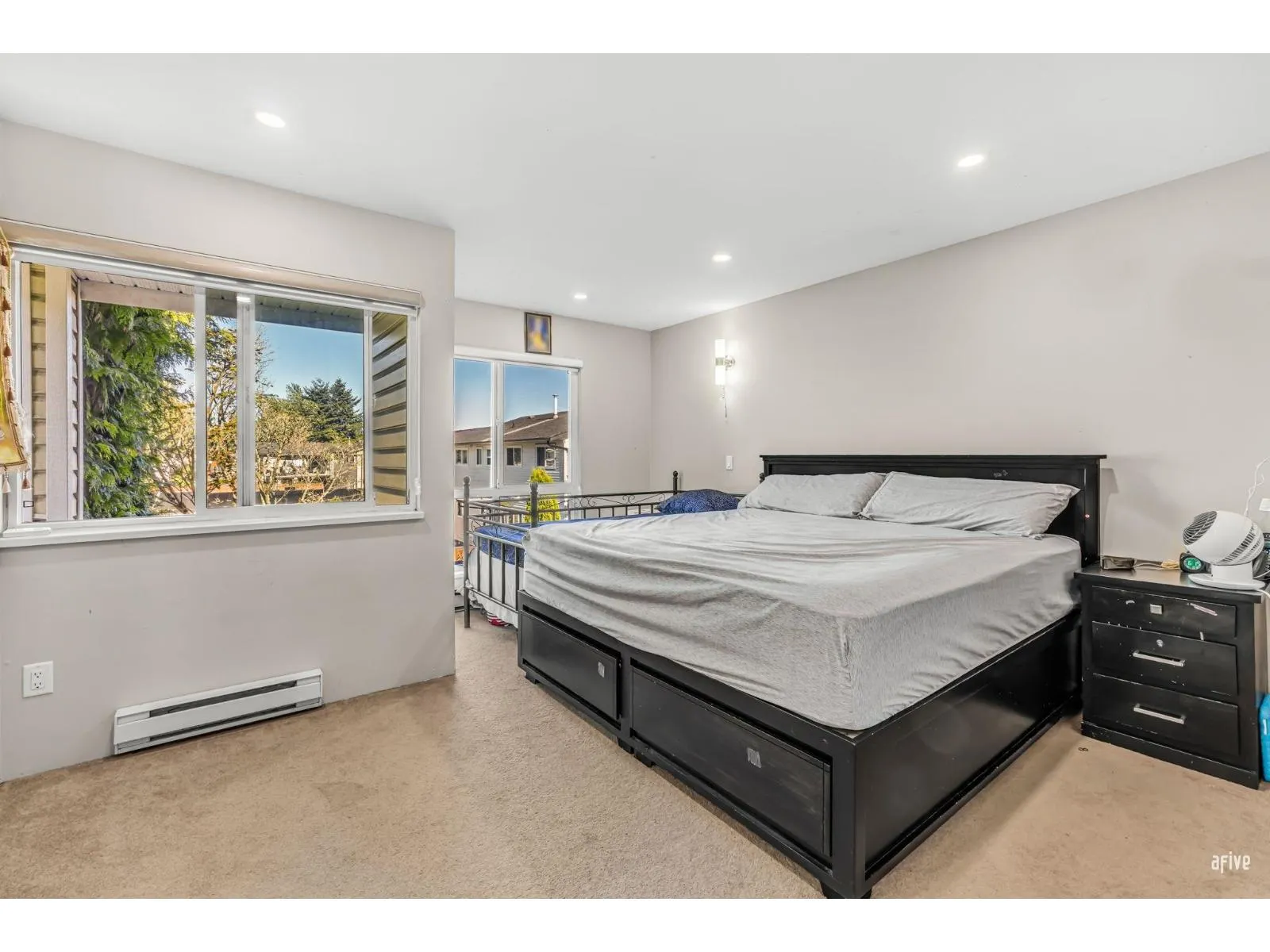 151 12233 92 AVENUE
