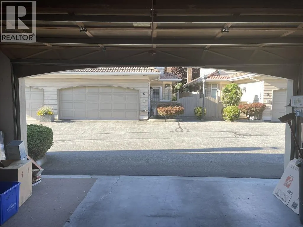 8 6031 FRANCIS ROAD