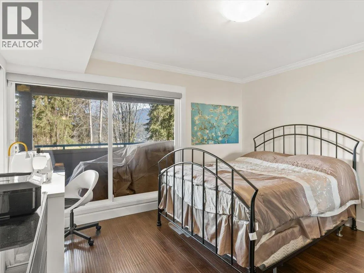 62 SHORELINE CIRCLE