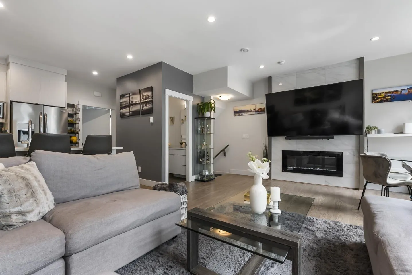 10 11267 133 STREET