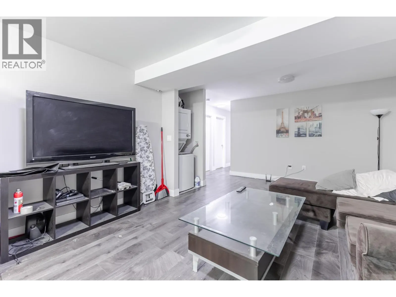 684 PORTER STREET