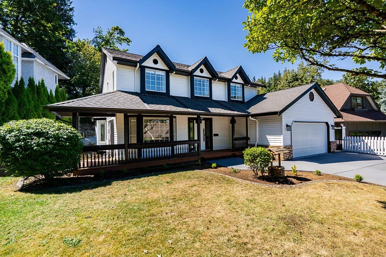 2455 MOUNTAIN DRIVE