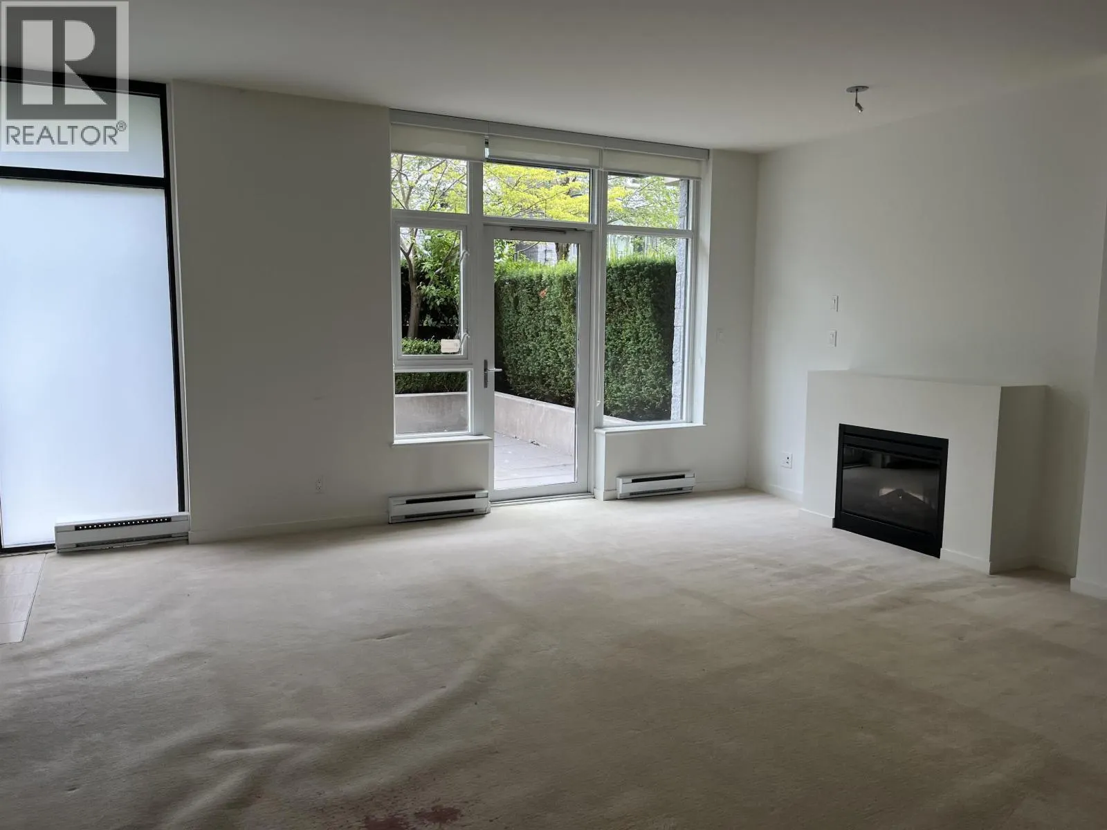TH12 6063 IONA DRIVE