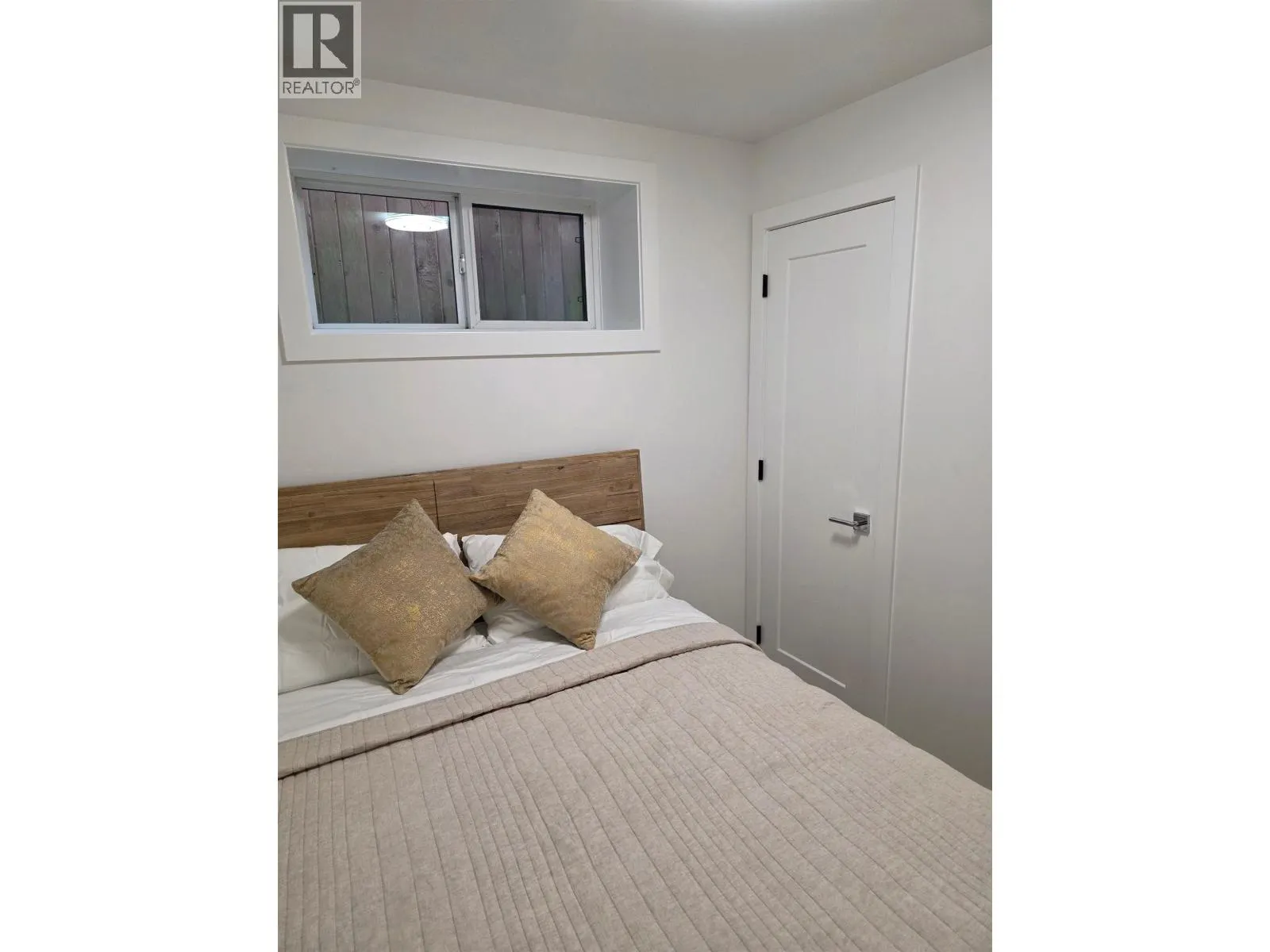 LOWER LEVEL-3466 PANDORA STREET