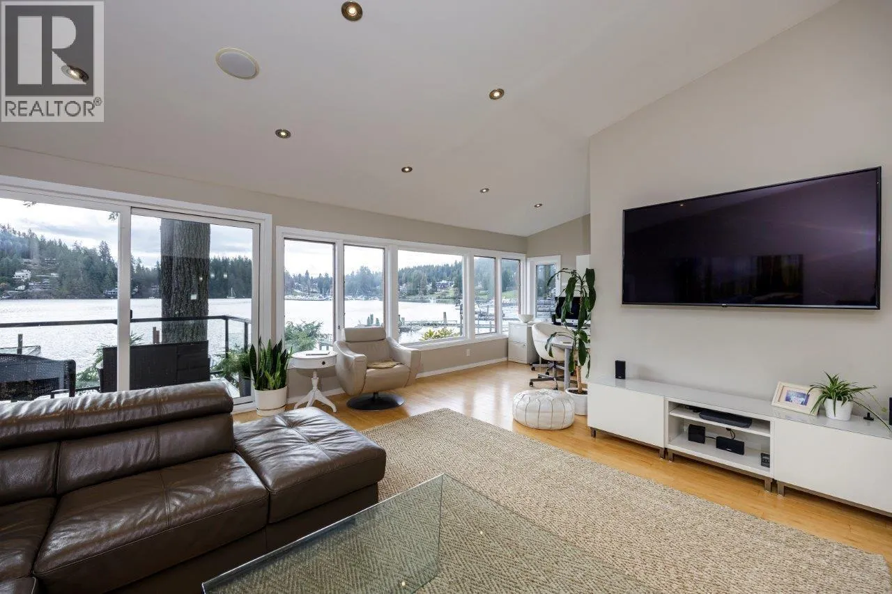 2730 PANORAMA DRIVE