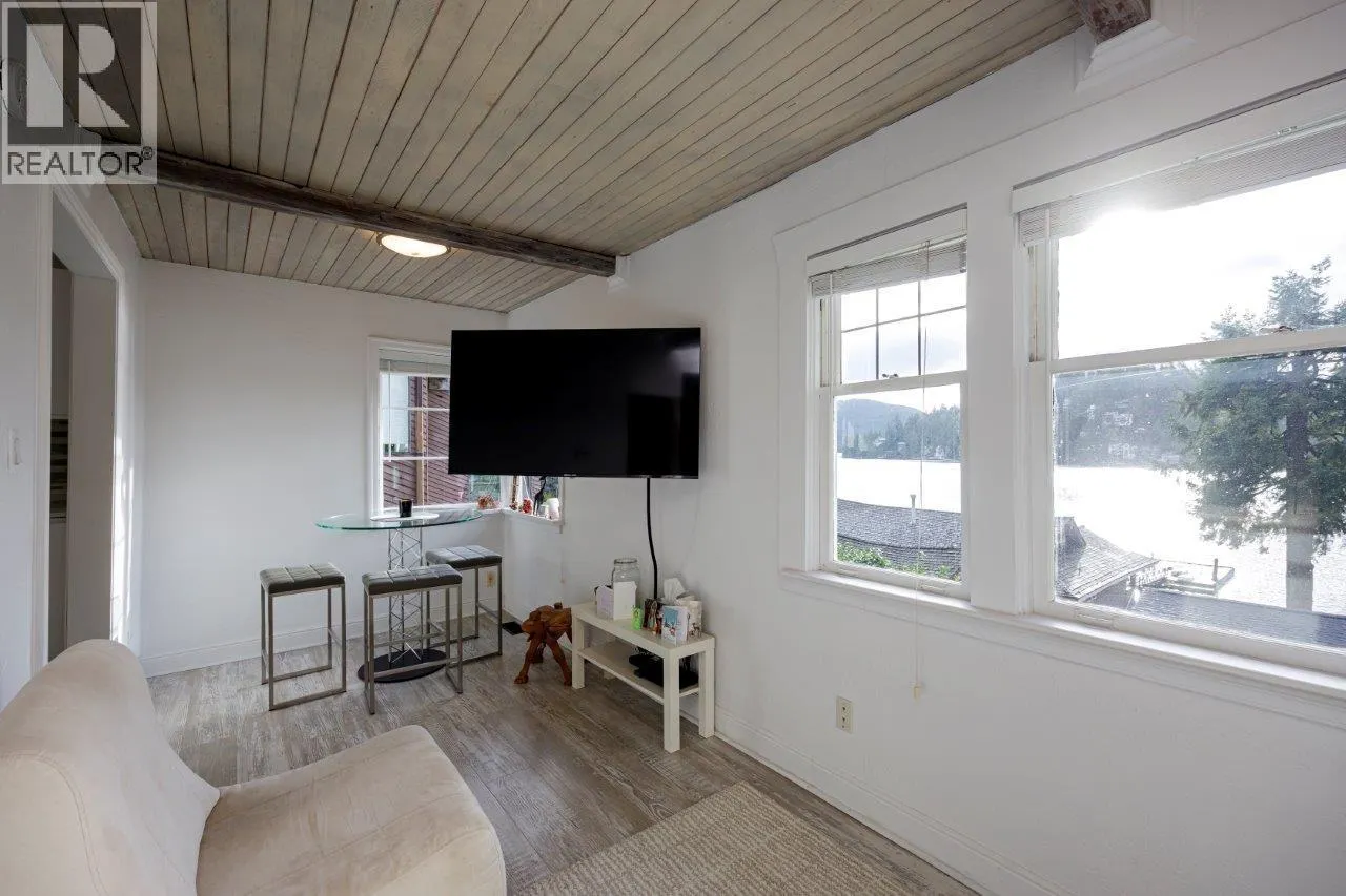 2730 PANORAMA DRIVE