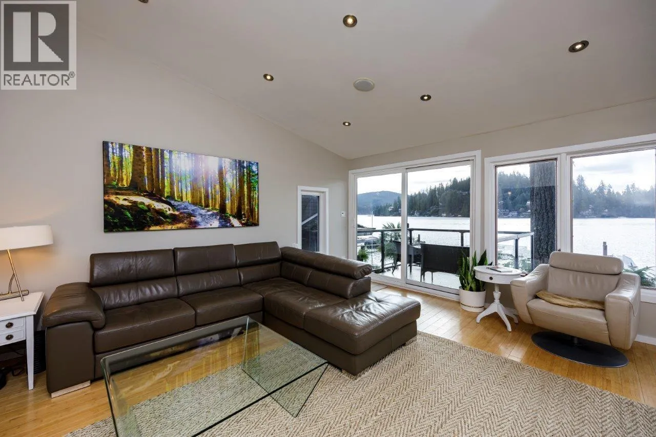 2730 PANORAMA DRIVE