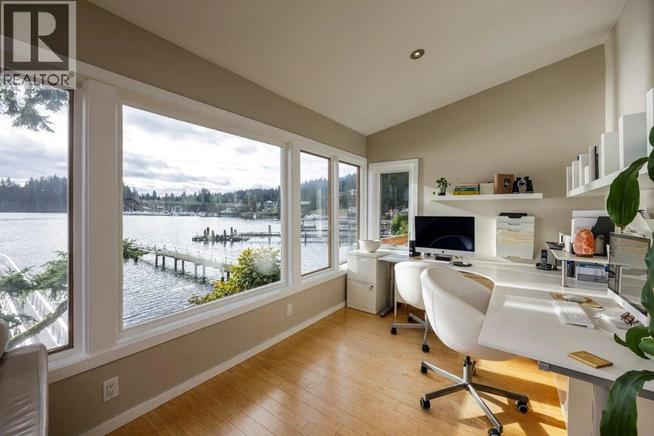 2730 PANORAMA DRIVE