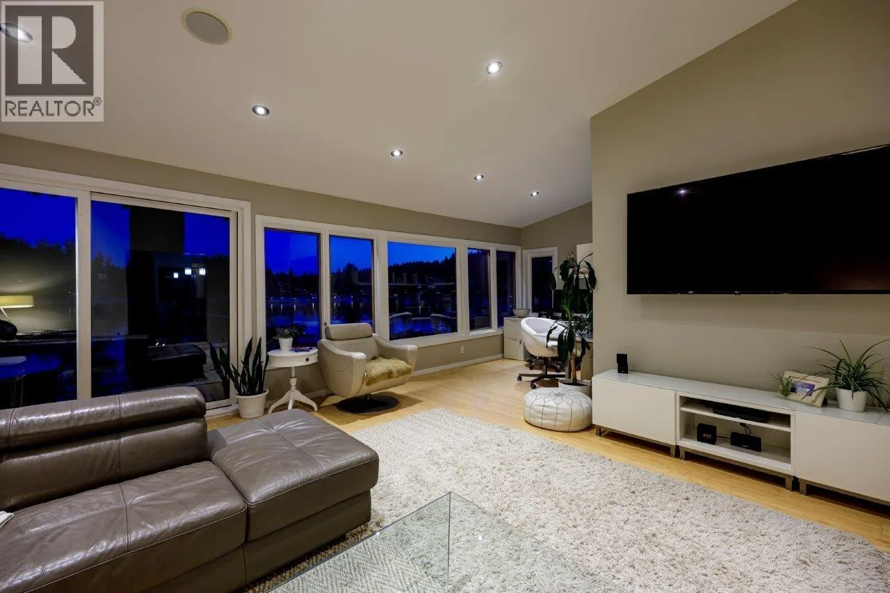2730 PANORAMA DRIVE