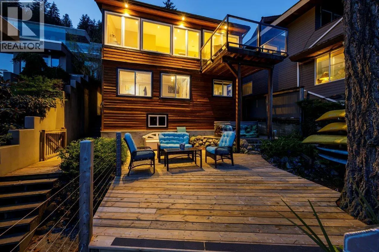 2730 PANORAMA DRIVE