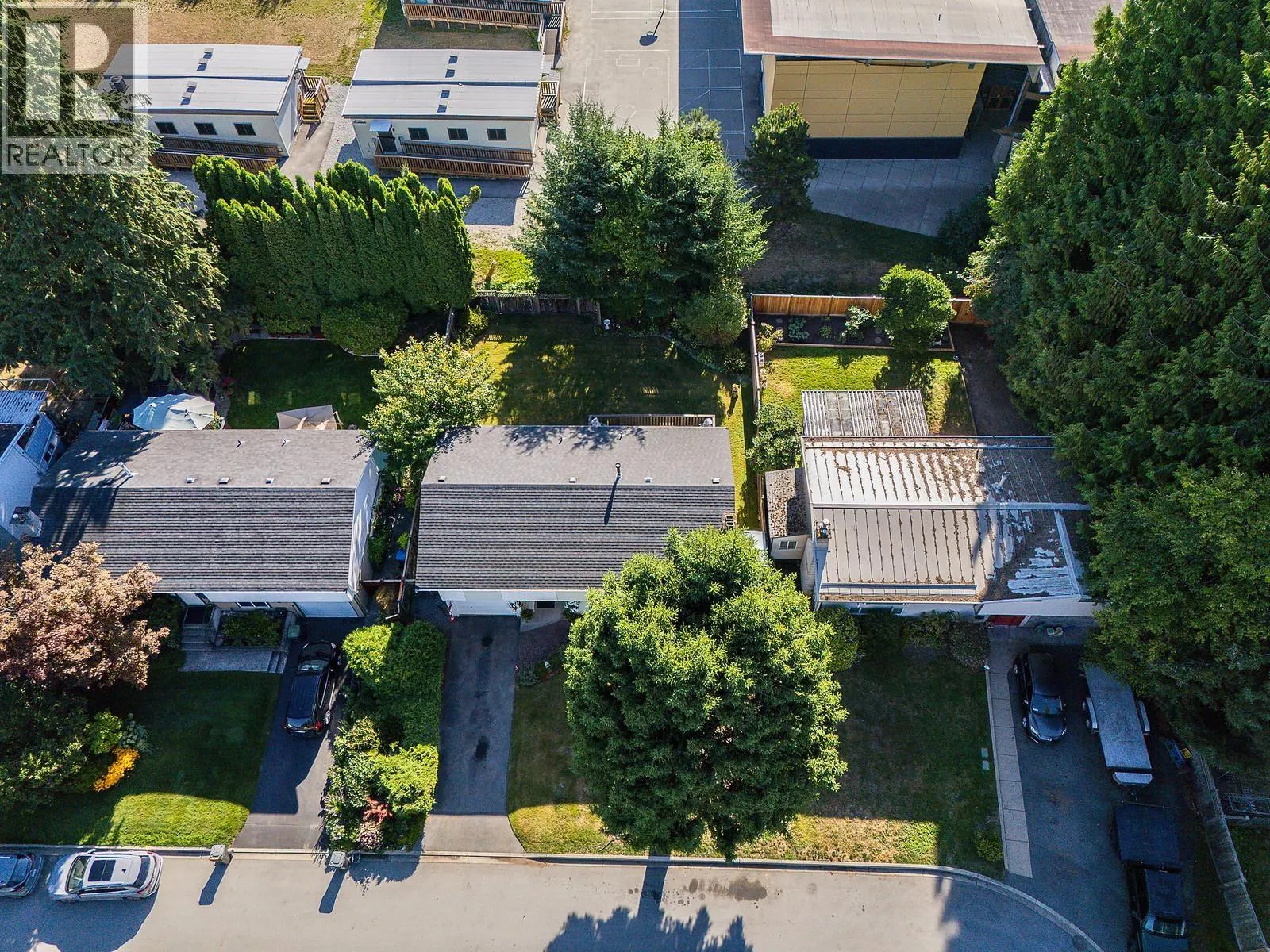 2946 COVENTRY CRESCENT