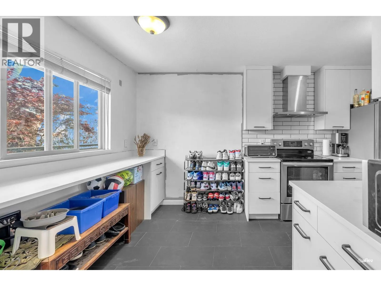 A308 4811 53 STREET