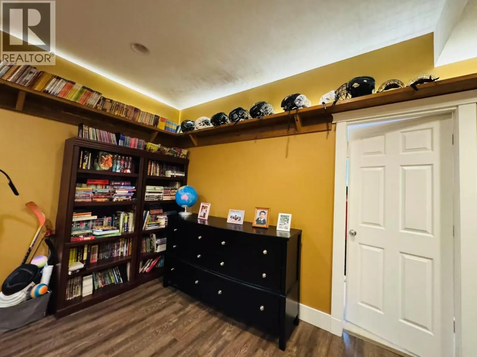 16 13210 SHOESMITH CRESCENT