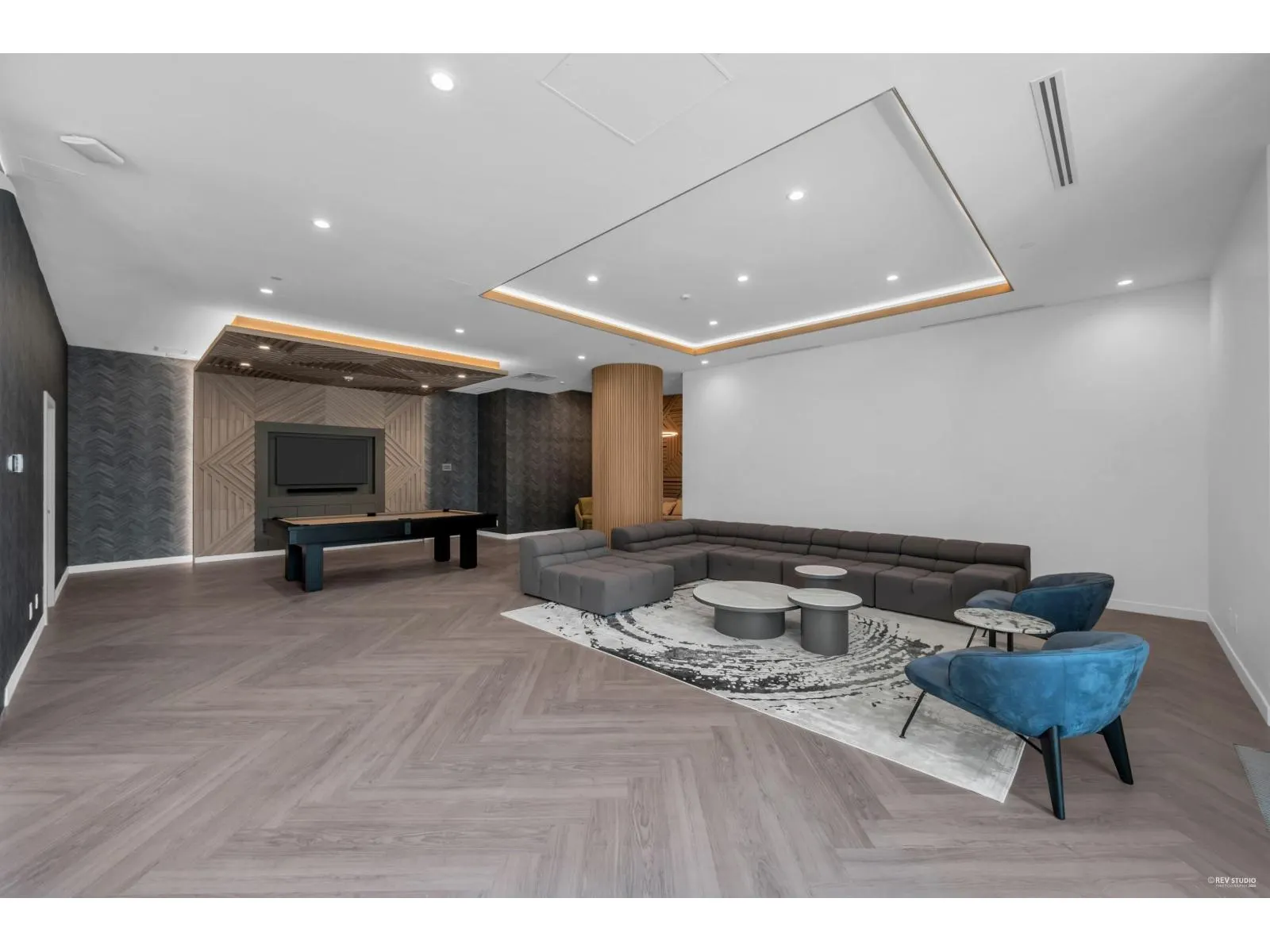 1606 13778 100 AVENUE