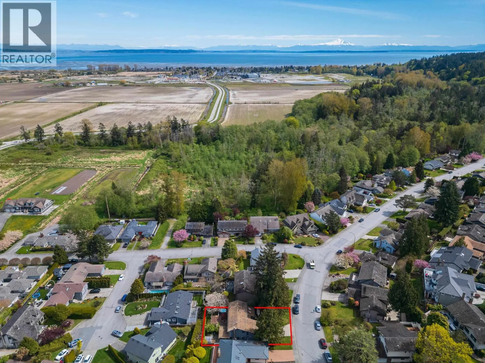 5627 TIMBERVALLEY ROAD