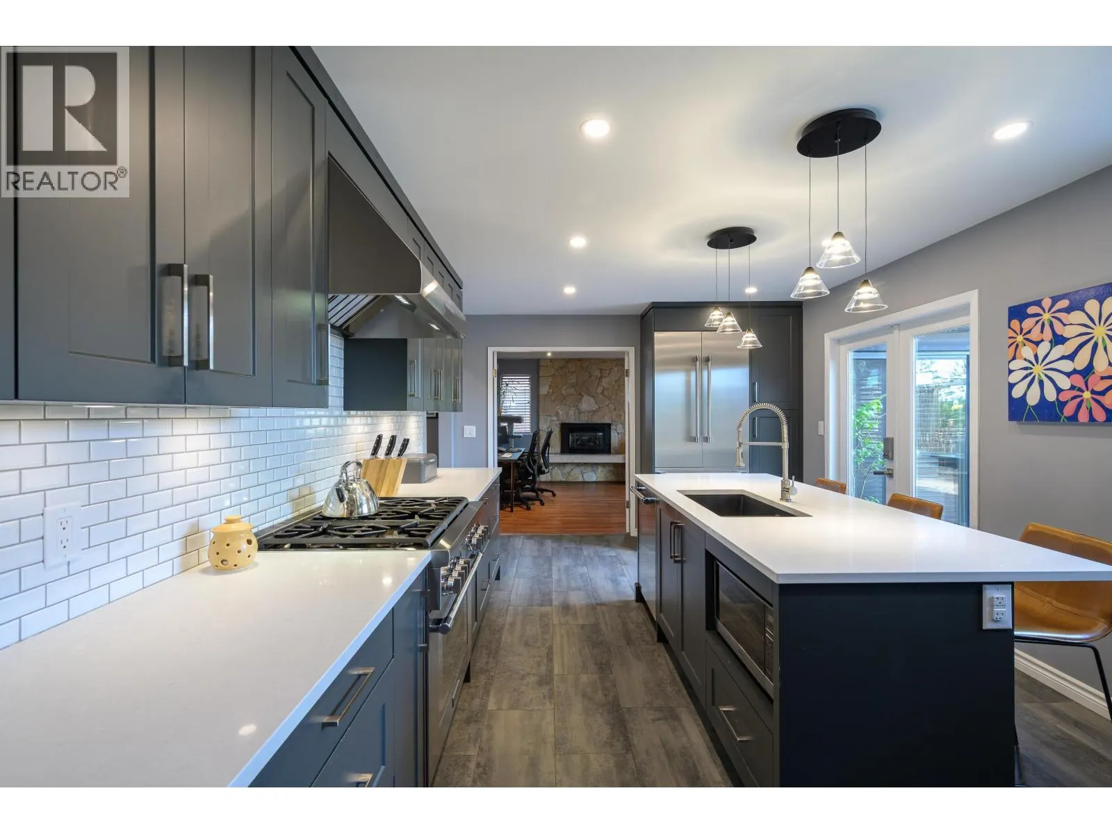 5627 TIMBERVALLEY ROAD