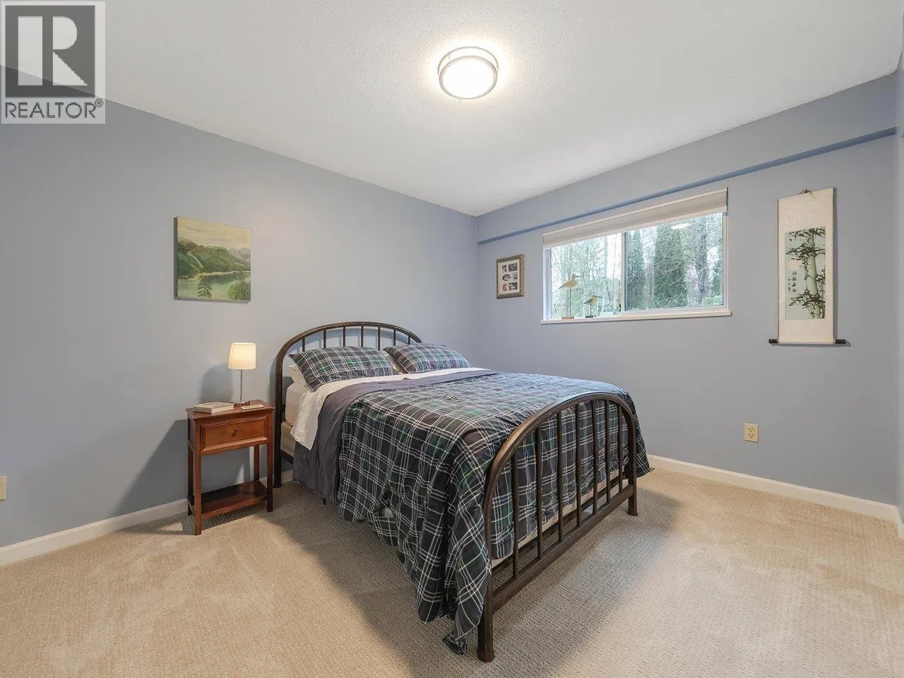 2817 GREENBRIER PLACE