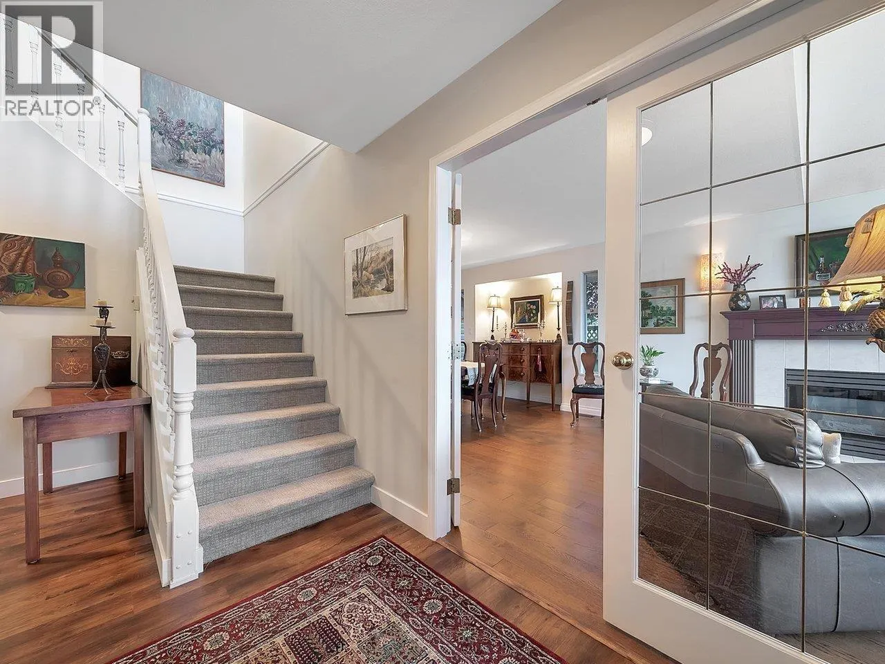 2817 GREENBRIER PLACE