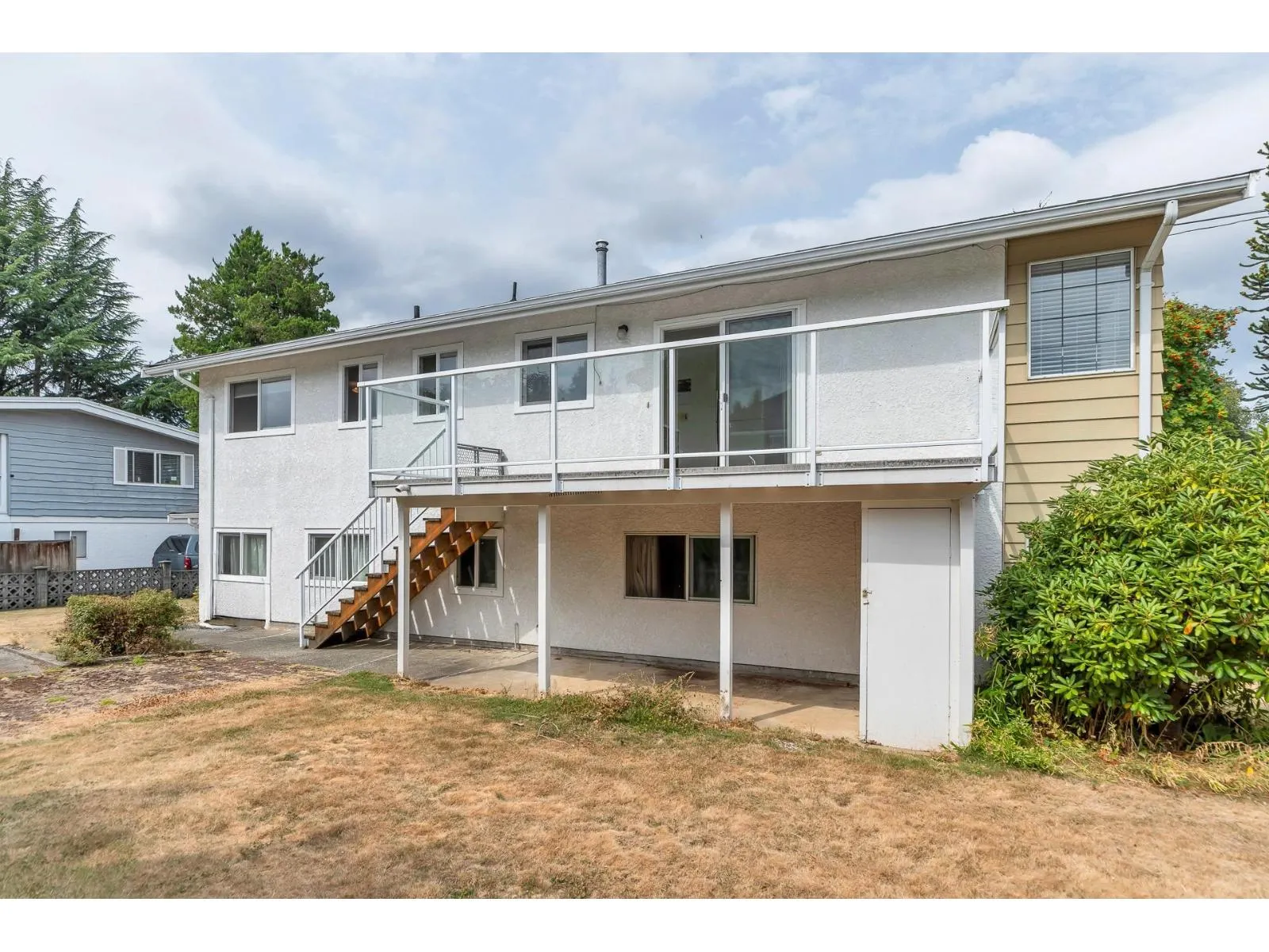 32640 LONSDALE CRESCENT