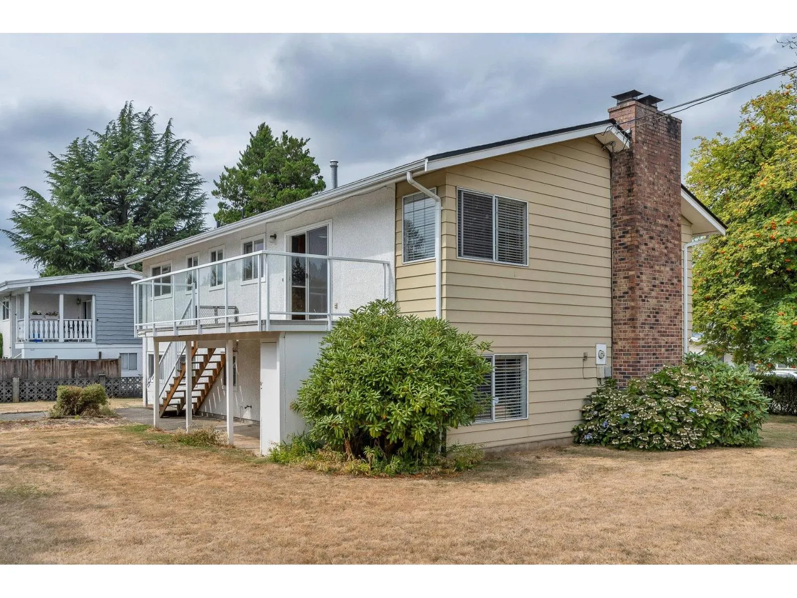 32640 LONSDALE CRESCENT