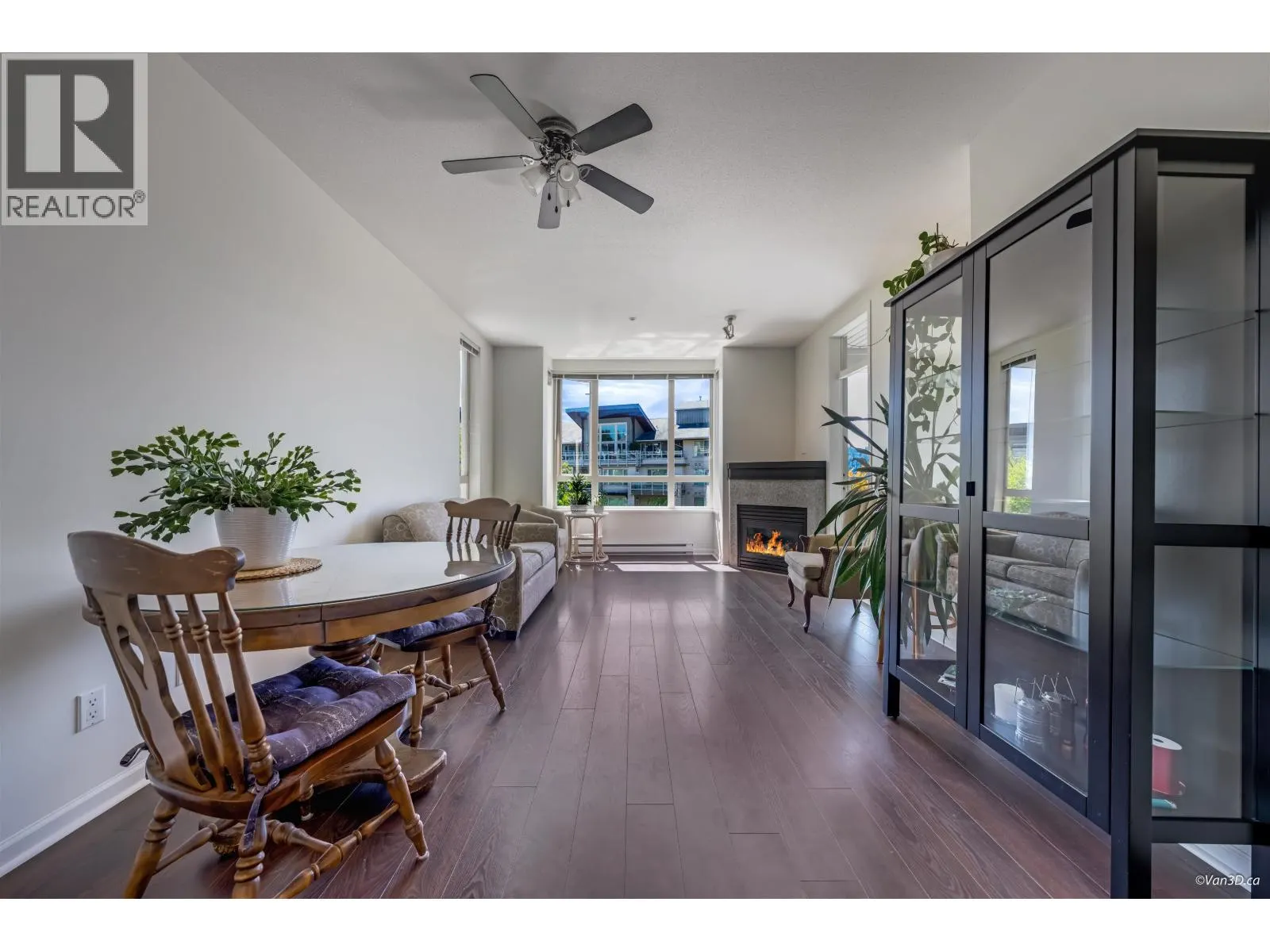 309 580 RAVEN WOODS DRIVE