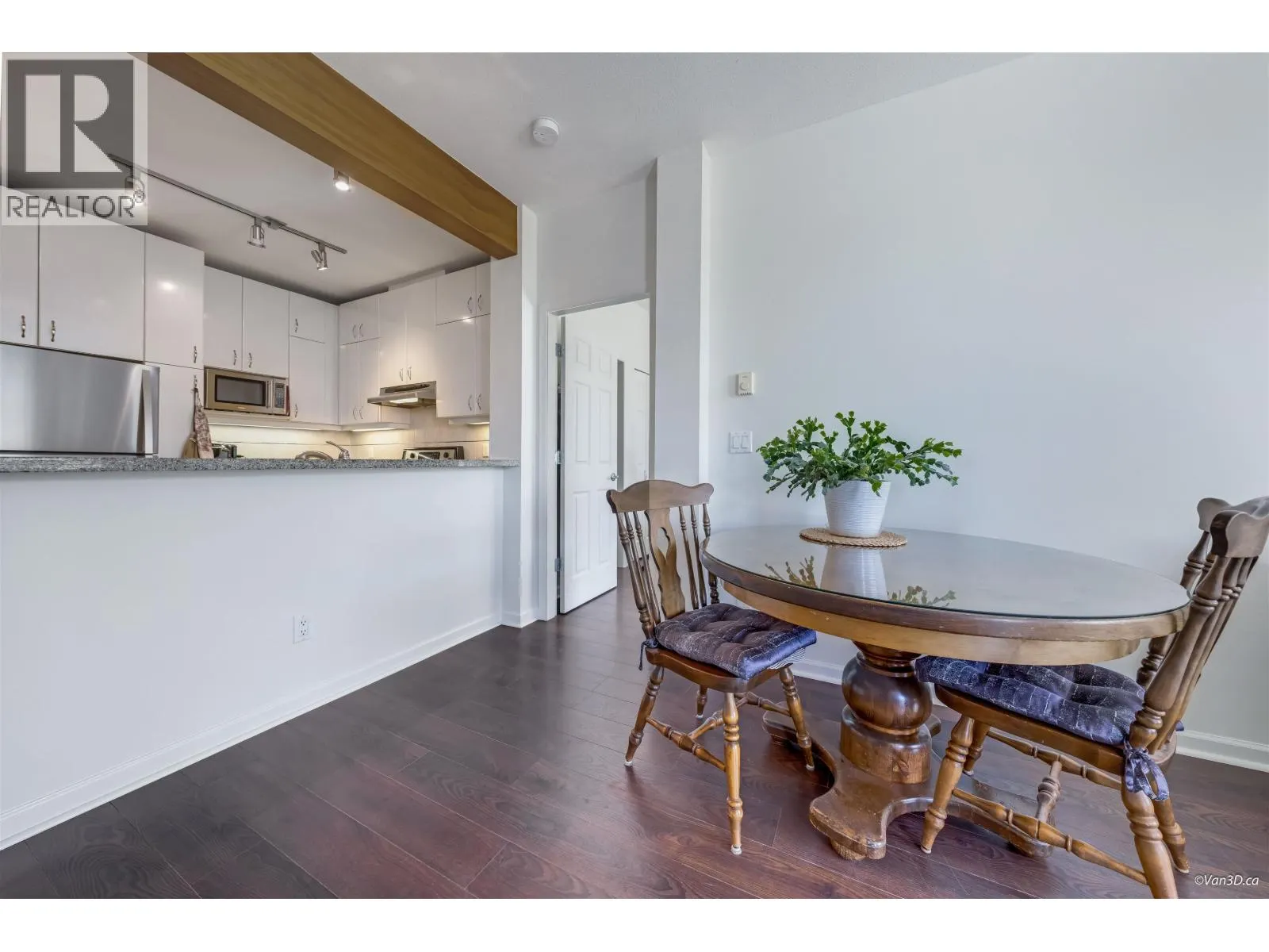 309 580 RAVEN WOODS DRIVE