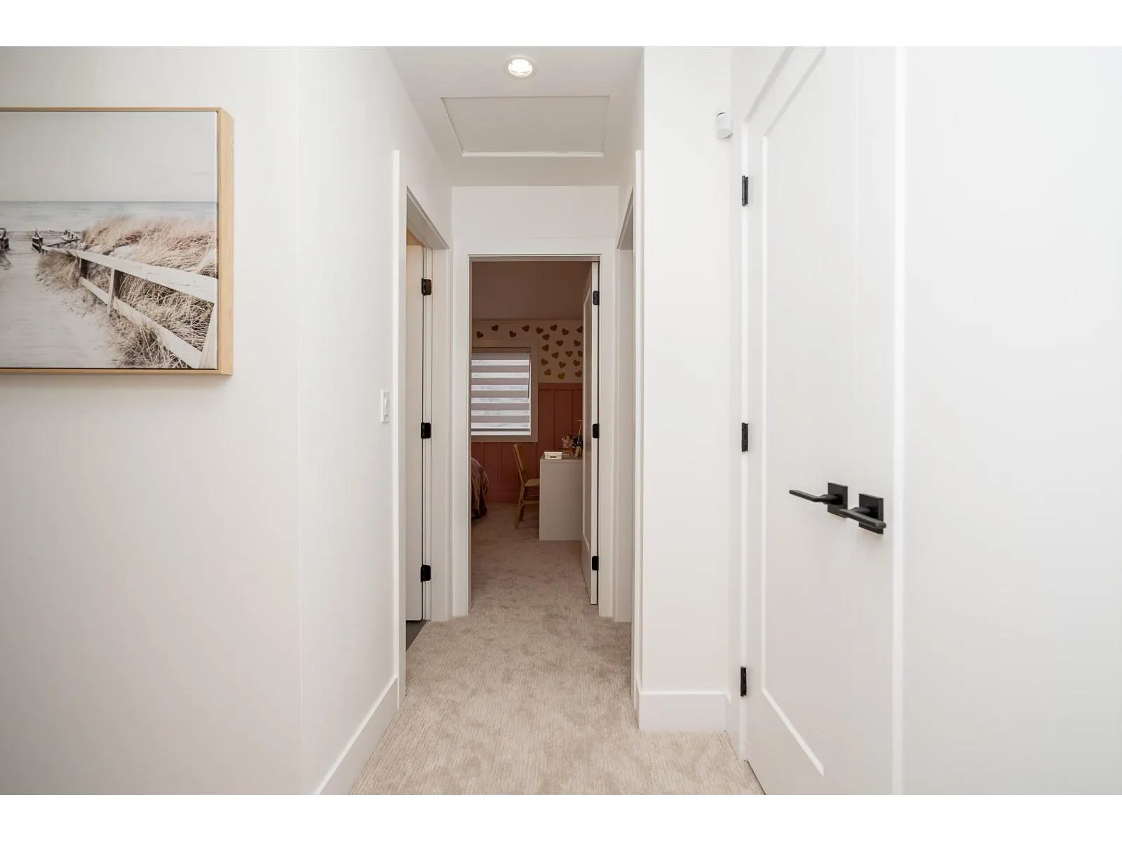 18 20463 70 AVENUE