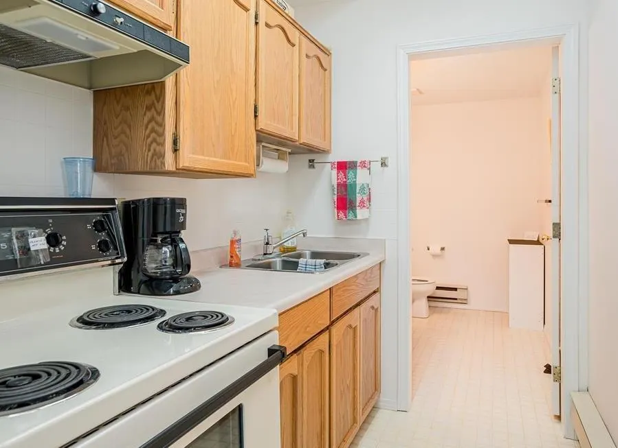 34 33123 GEORGE FERGUSON WAY