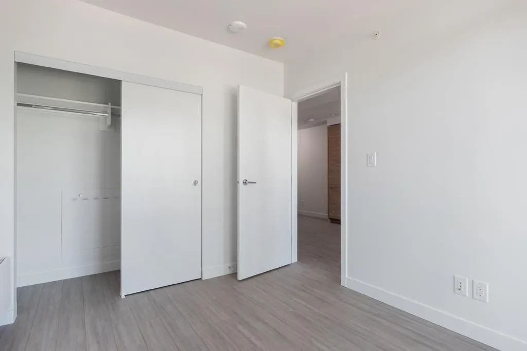 706 13655 FRASER HIGHWAY