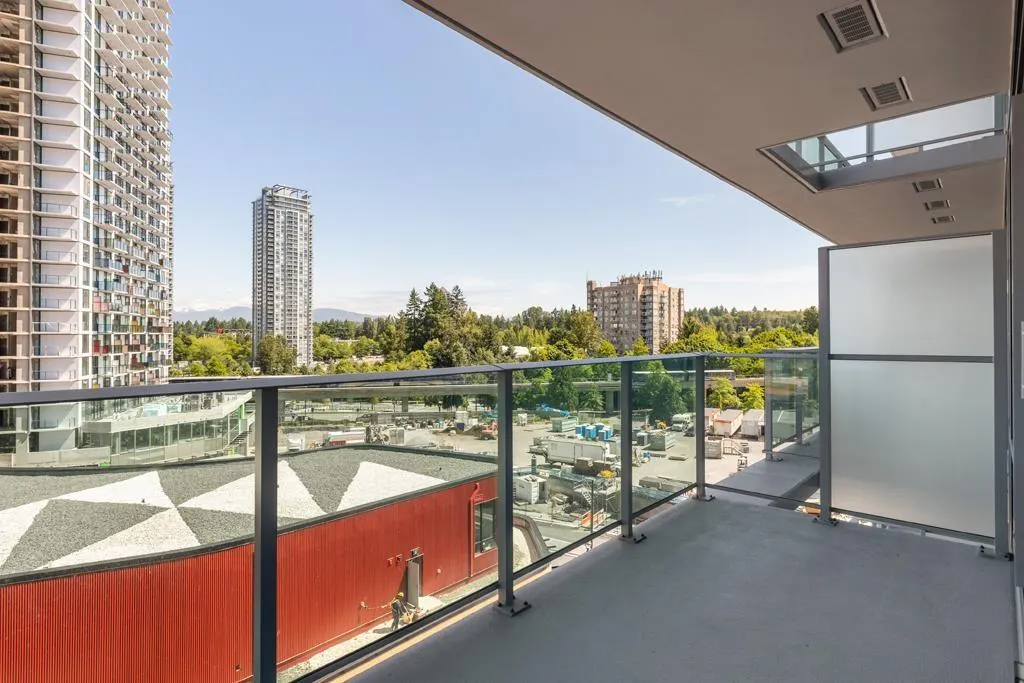 706 13655 FRASER HIGHWAY