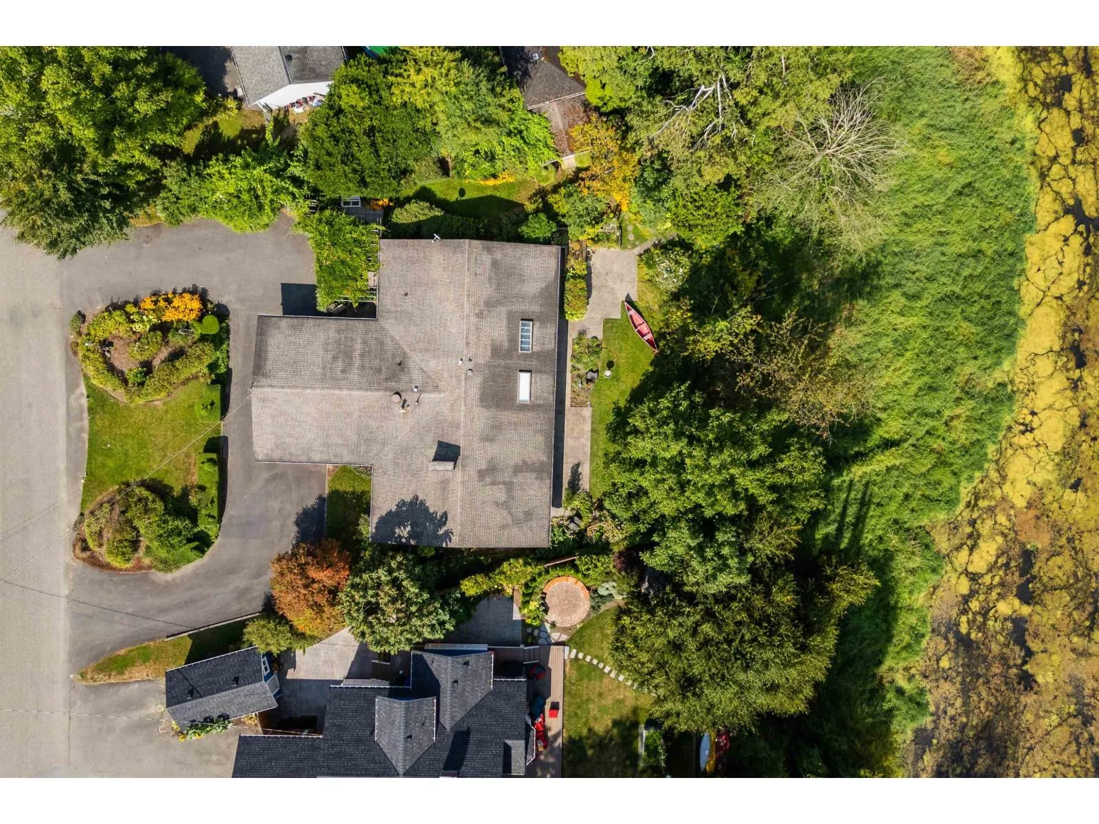 46011 CLARKE DRIVE|Chilliwack Proper East