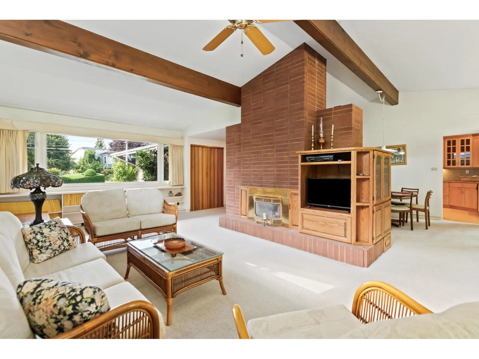 46011 CLARKE DRIVE|Chilliwack Proper East