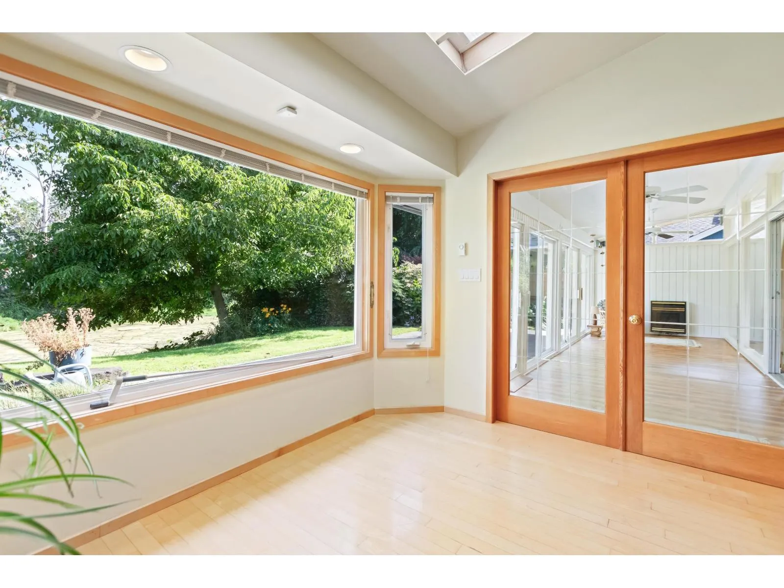 46011 CLARKE DRIVE|Chilliwack Proper East
