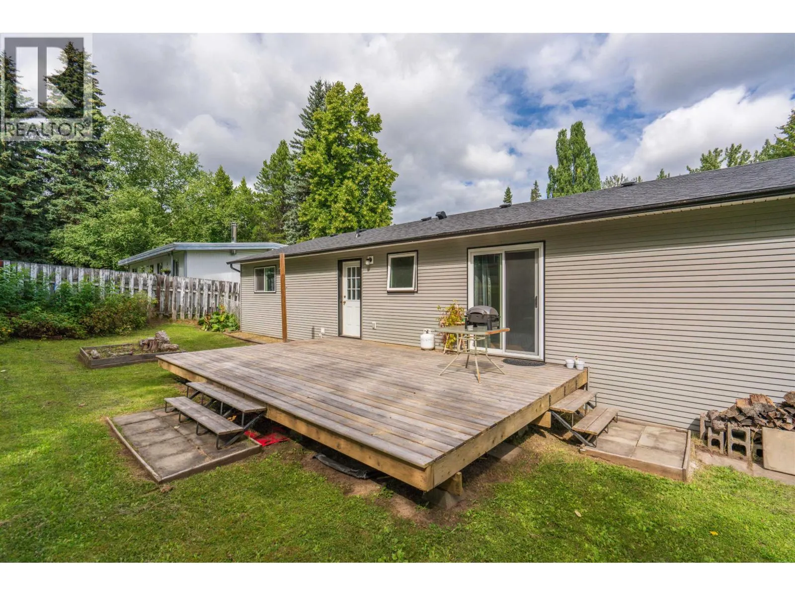 3589 WILLOWDALE DRIVE