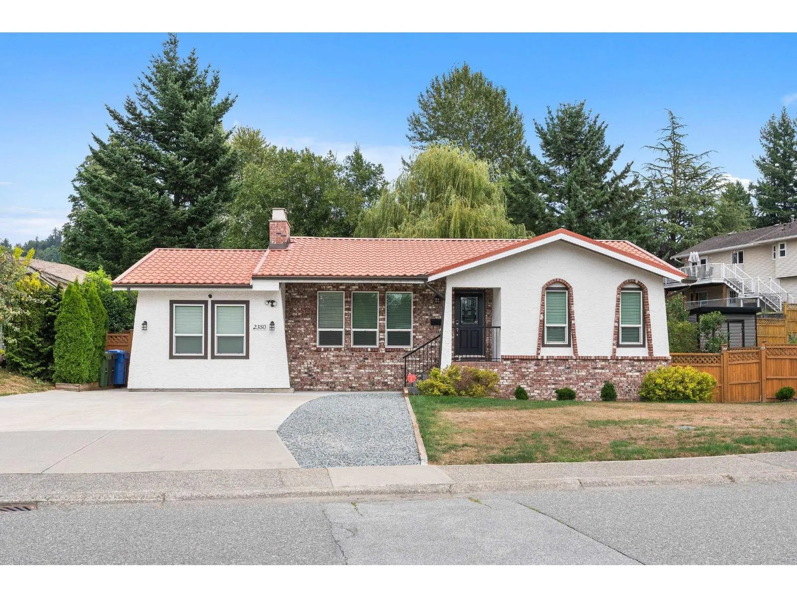 2350 GUILFORD DRIVE