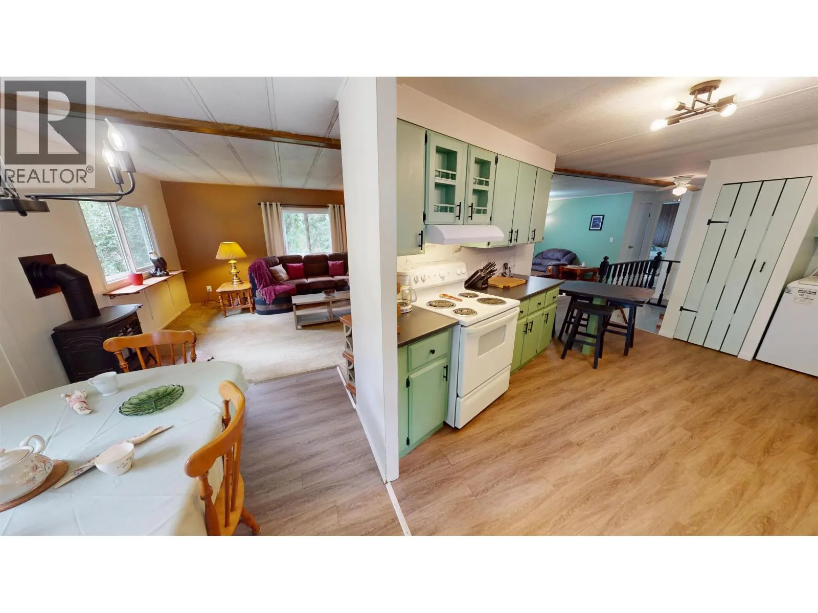 5016 BARTELS ROAD