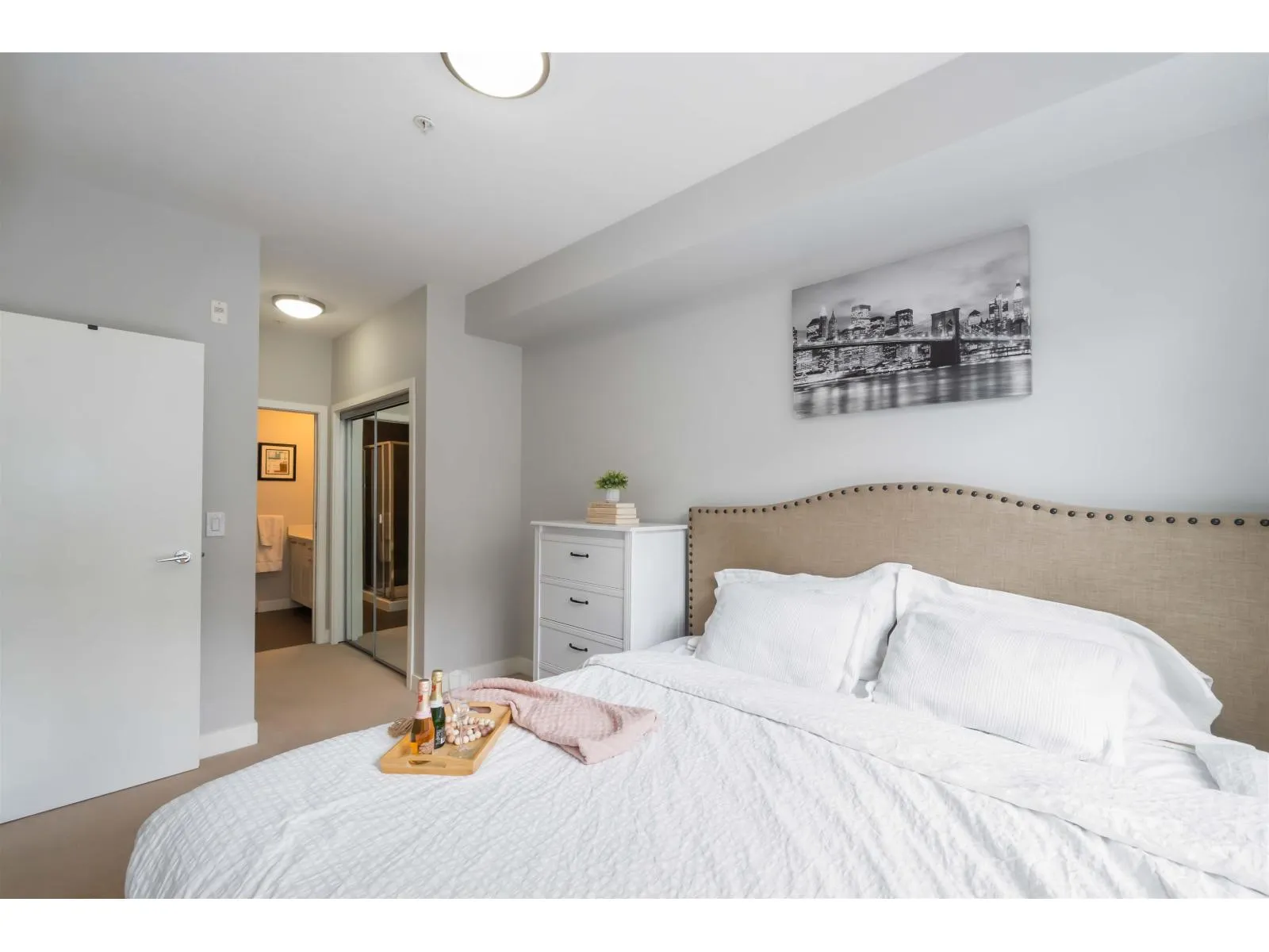 208 10455 154 STREET