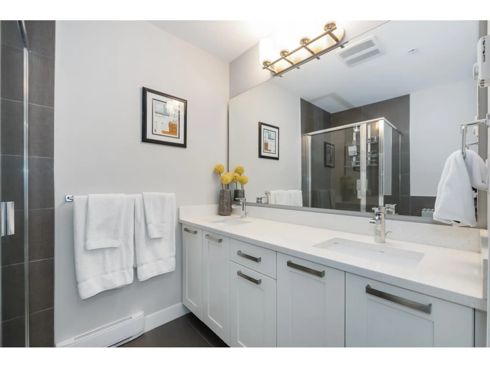 208 10455 154 STREET