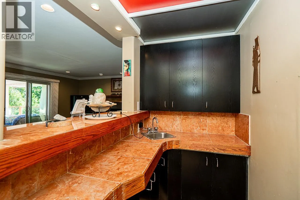 2562 VERBENA PLACE