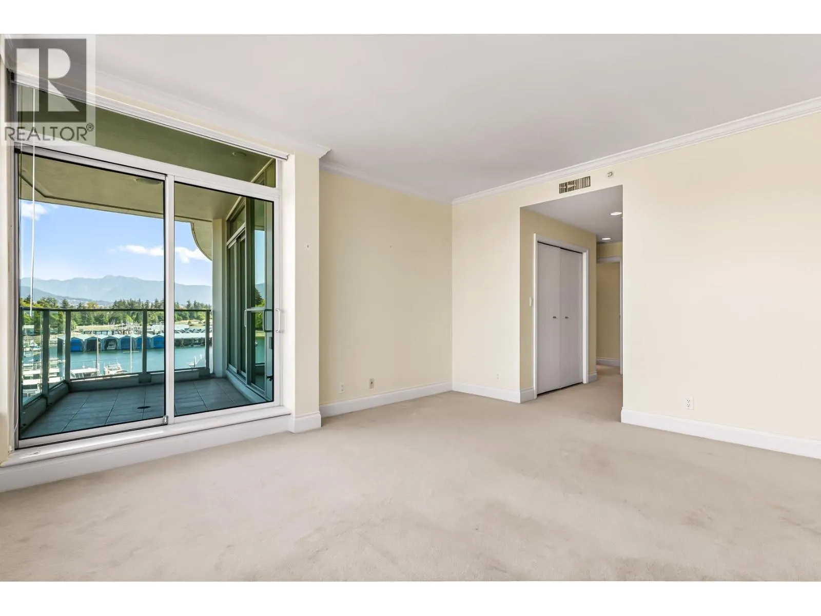 602 1777 BAYSHORE DRIVE