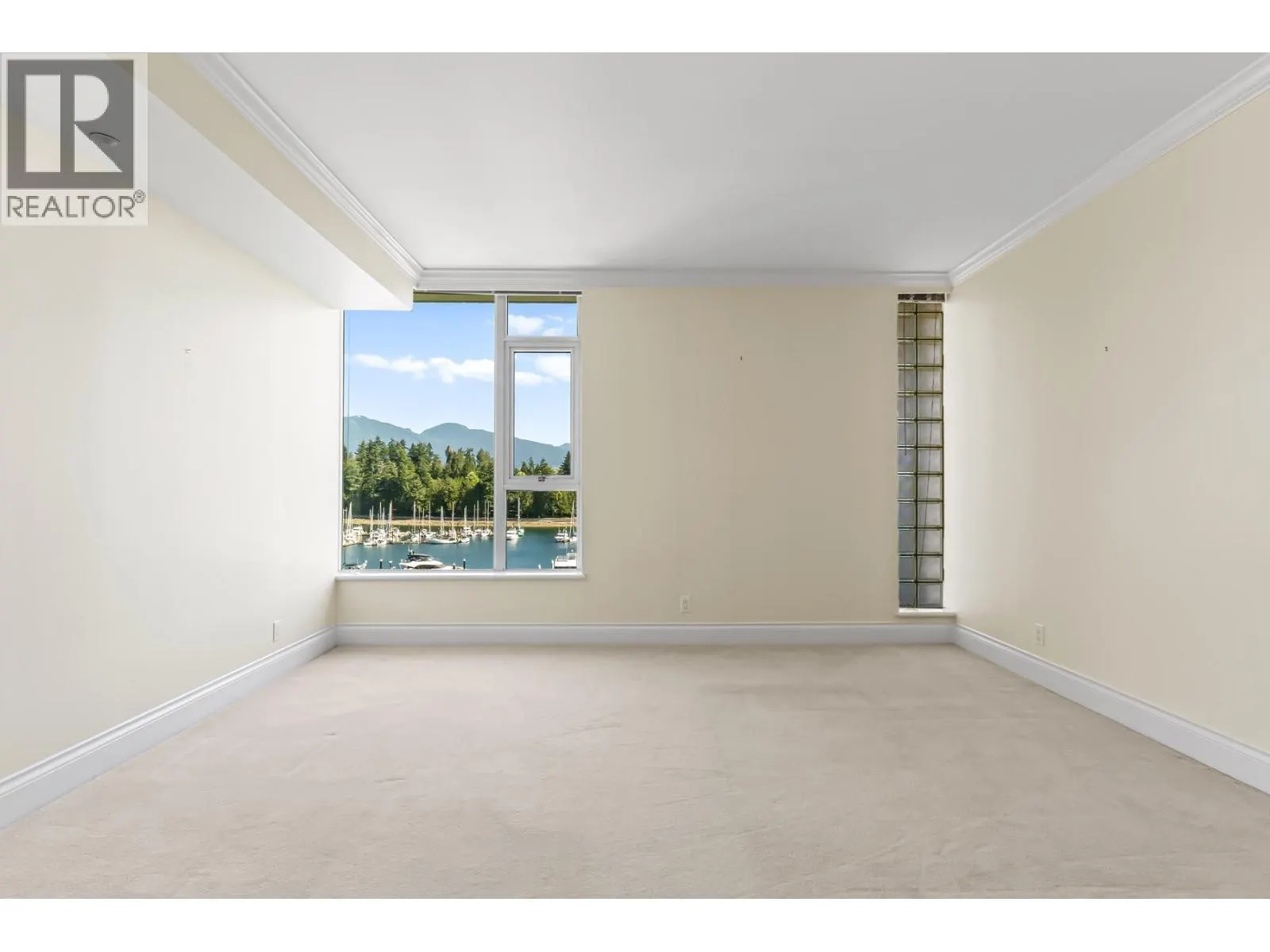 602 1777 BAYSHORE DRIVE
