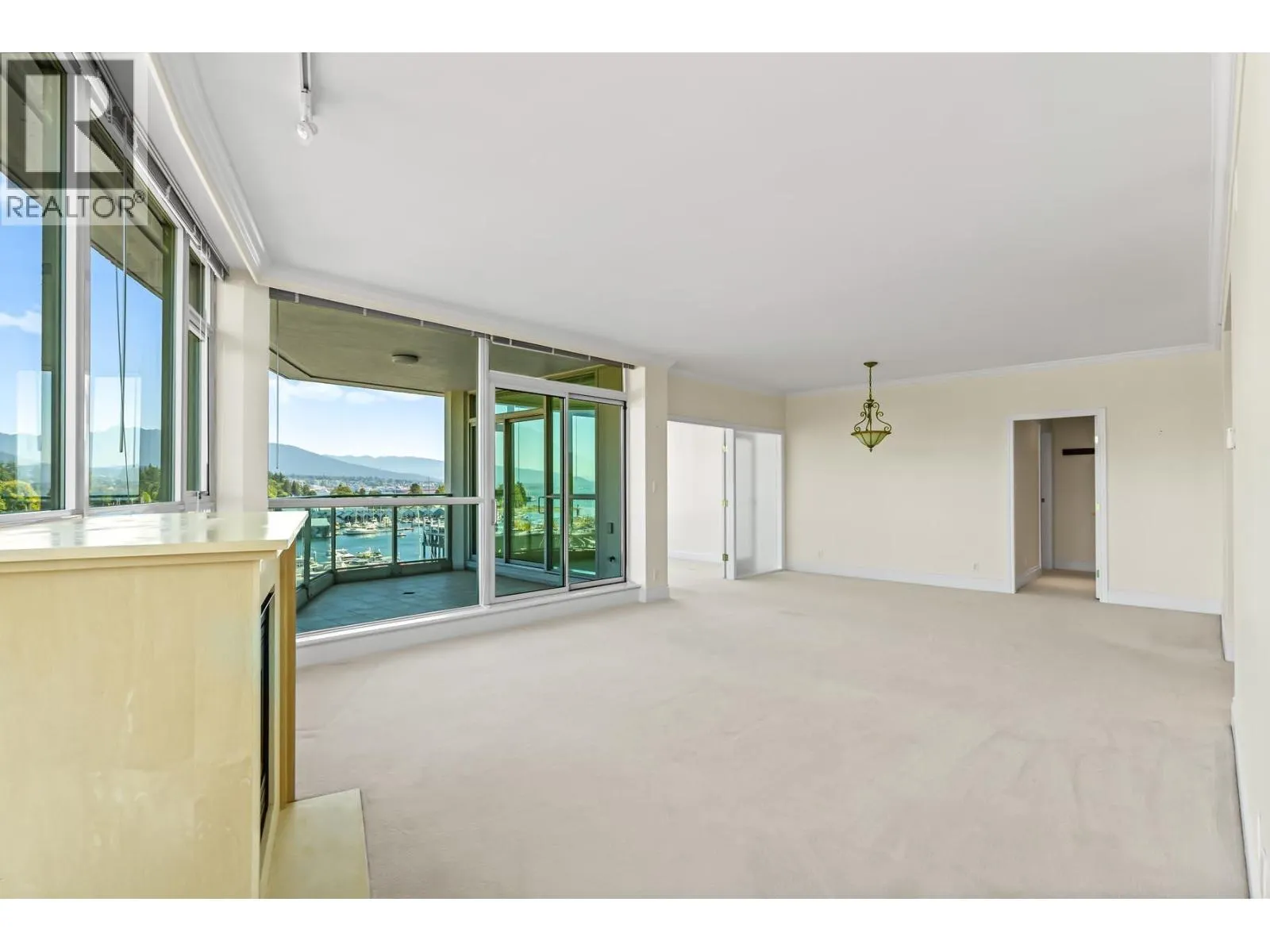 602 1777 BAYSHORE DRIVE