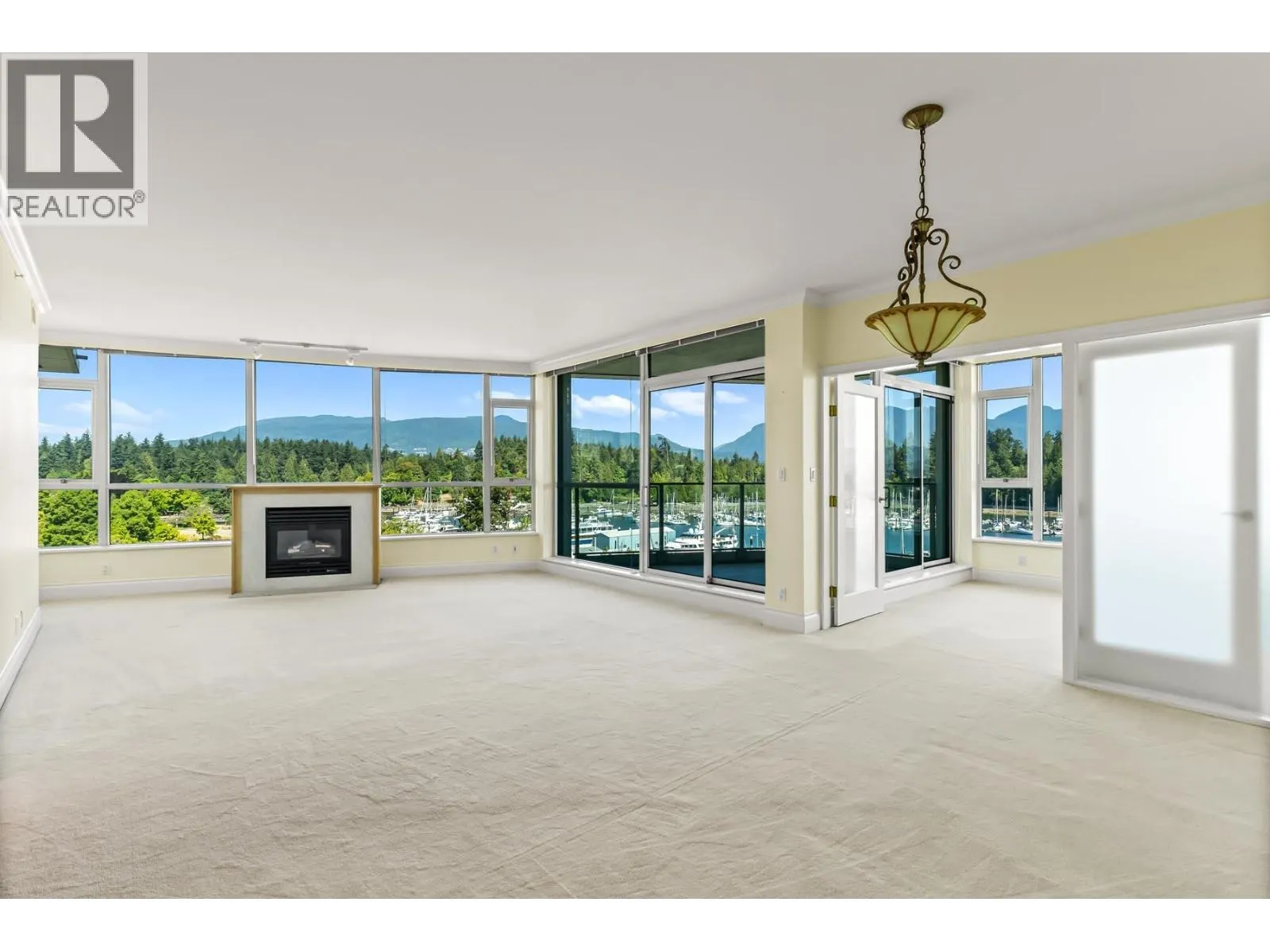602 1777 BAYSHORE DRIVE