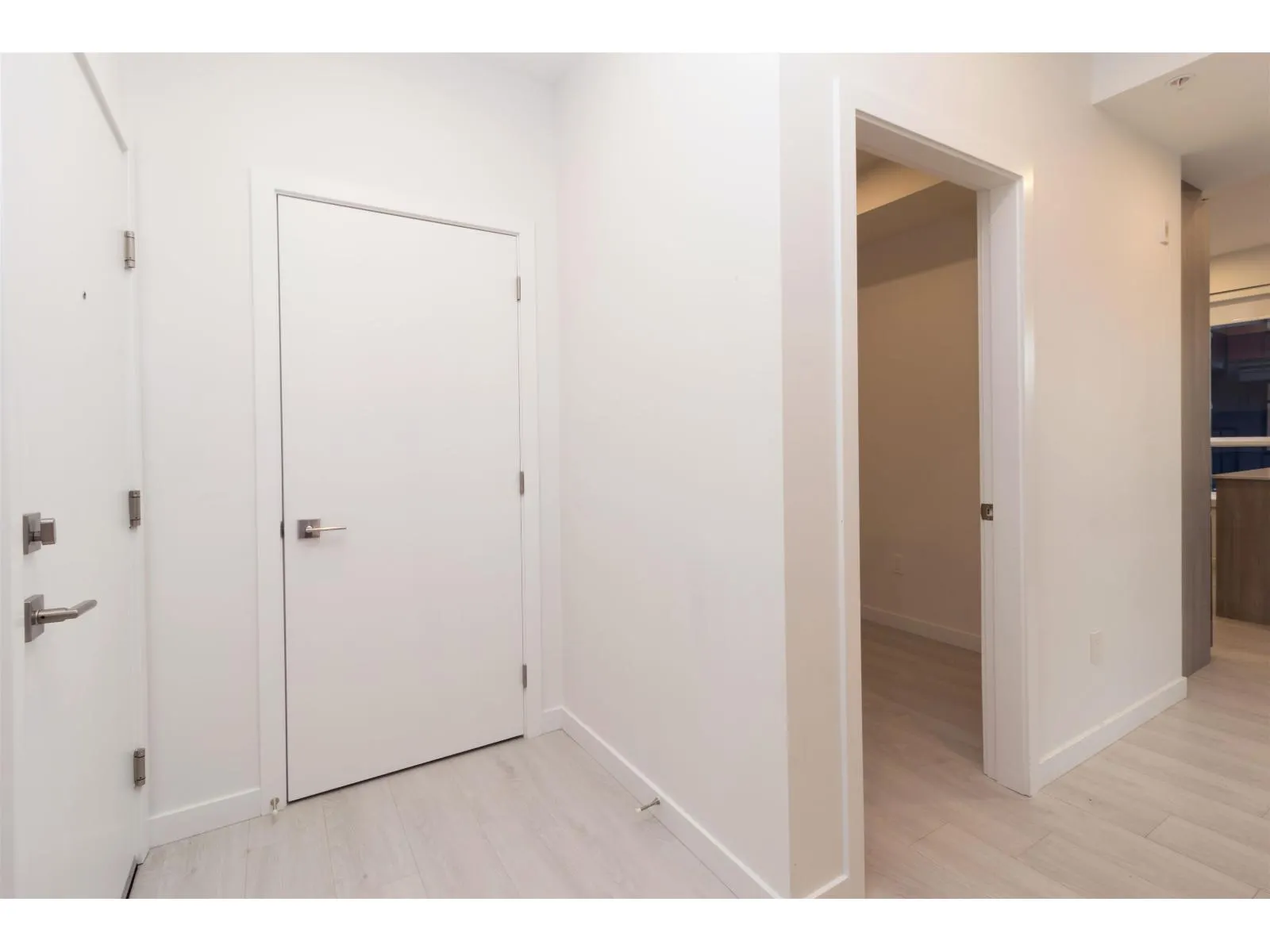201 13838 108 AVENUE