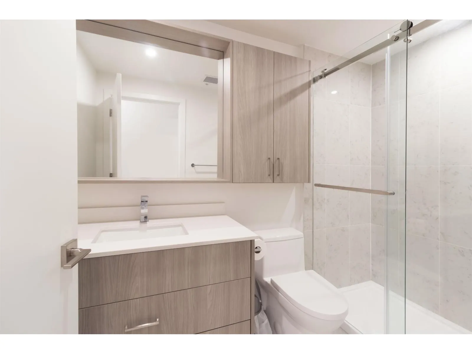 201 13838 108 AVENUE